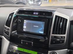 2013 Toyota Landcruiser VX