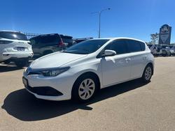 2015 Toyota Corolla COROLLA HATCH 1.8L CVT Ascent 4E67940 001