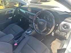 2015 Toyota Corolla HATCH 1.8L CVT Ascent Glacier White
