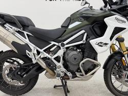 2024 Triumph TIGER 1200 RALLY PRO MATT KHAKI GREEN