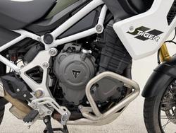 2024 Triumph TIGER 1200 RALLY PRO MATT KHAKI GREEN