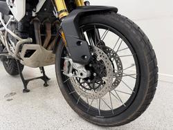 2024 Triumph TIGER 1200 RALLY PRO MATT KHAKI GREEN