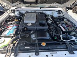2011 Nissan Patrol ST GU 7 MY10 4X4 Dual Range White