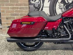 2025 Harley-Davidson Street Glide 117 (FLHX) Touring Red