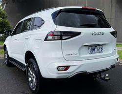 2022 Isuzu MU-X LS-U