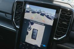 2022 Ford Everest Platinum