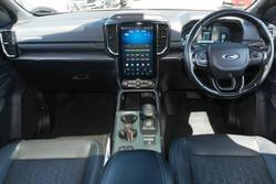 2022 Ford Everest Platinum