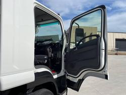 2025 Isuzu F Series FSR 140/120-240 AM R56