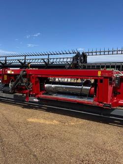 2022 CASE IH 4R40 - 4152 Front