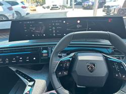 2025 Peugeot 5008 GT Premium Hybrid