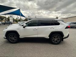 2023 Toyota RAV4 GXL