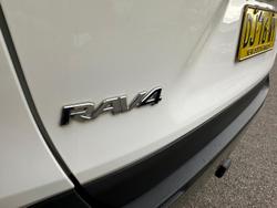 2023 Toyota RAV4 GXL