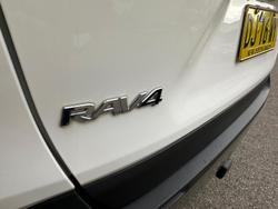 2023 Toyota RAV4 GXL