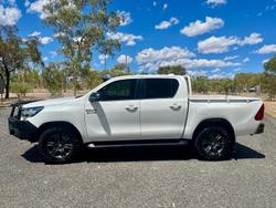 2023 Toyota Hilux SR