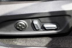 2025 LDV D90 Executive