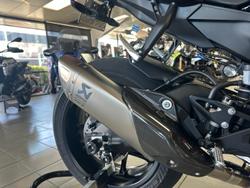 2023 Yamaha YZF-R1 R1 Black