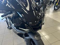 2023 Yamaha YZF-R1 R1 Black