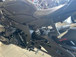 2023 Yamaha YZF-R1 R1 Black