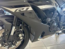 2023 Yamaha YZF-R1 R1 Black