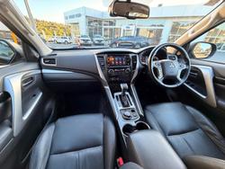 2019 Mitsubishi Pajero Sport Black Edition