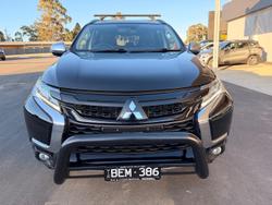 2019 Mitsubishi Pajero Sport Black Edition