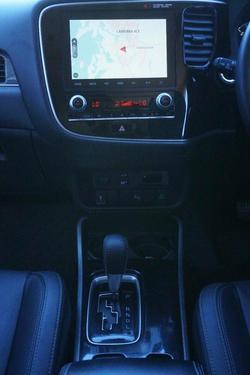 2020 Mitsubishi Outlander Exceed