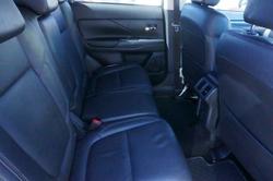 2020 Mitsubishi Outlander Exceed