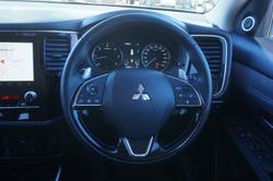 2020 Mitsubishi Outlander Exceed