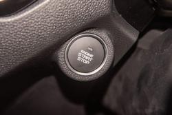 2025 Isuzu D-MAX BLADE