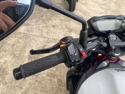 2022 Suzuki SV650 RED/WHITE