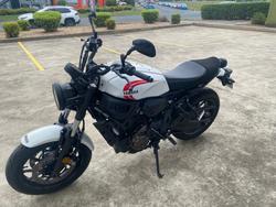 2024 Yamaha XSR700 White