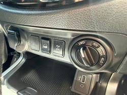 2023 Nissan Navara SL Warrior