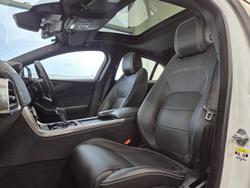 2020 Jaguar XE P300 R-Dynamic HSE