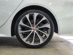 2020 Jaguar XE P300 R-Dynamic HSE