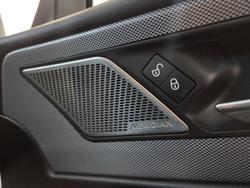 2020 Jaguar XE P300 R-Dynamic HSE