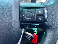 2023 Toyota Hilux SR