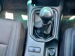 2023 Toyota Hilux SR