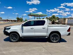 2023 Toyota Hilux SR