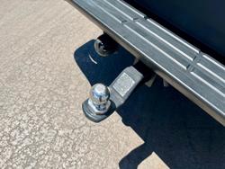 2023 Toyota Hilux SR