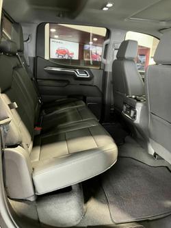 2025 Chevrolet Silverado 1500 LTZ Premium