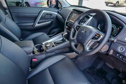 2023 Mitsubishi Pajero Sport GSR