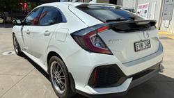 2017 Honda Civic VTi-S