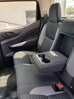 2021 Nissan Navara SL