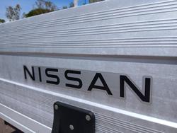 2022 Nissan Navara SL