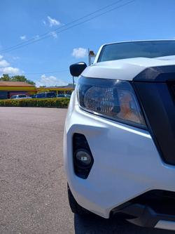 2022 Nissan Navara SL