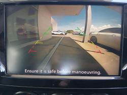 2022 Nissan Navara SL