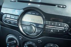 2014 Mazda 2 Neo Sport