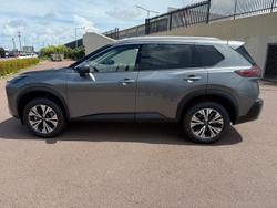 2025 Nissan X-TRAIL ST-L