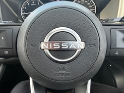 2025 Nissan X-TRAIL ST-L