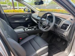 2025 Nissan X-TRAIL ST-L